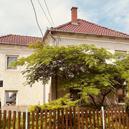 ZalahashagyTeesz Vendeghaz公寓 外观 照片